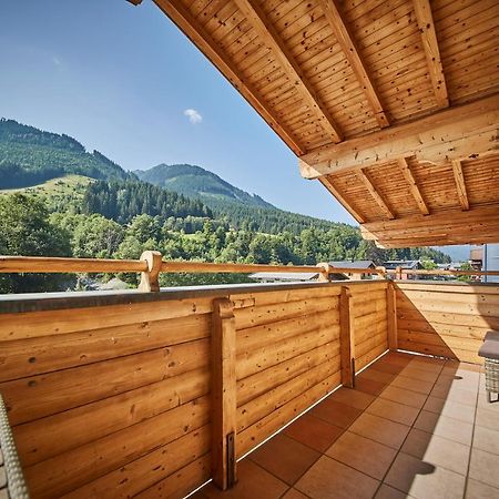 Appartements Haus Alexander Saalbach-Hinterglemm Bagian luar foto