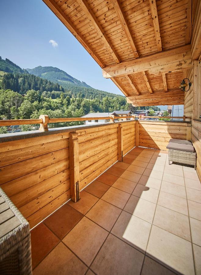 Appartements Haus Alexander Saalbach-Hinterglemm Bagian luar foto