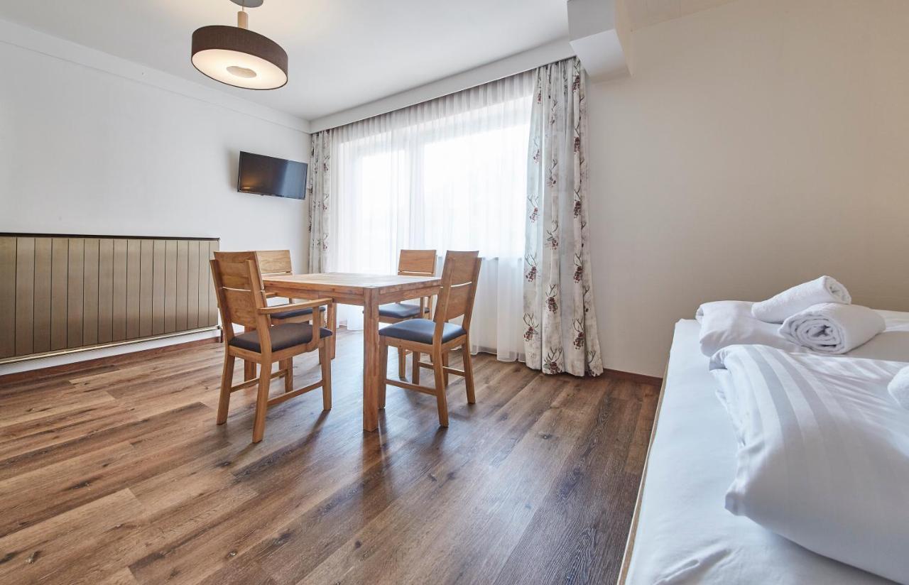 Appartements Haus Alexander Saalbach-Hinterglemm Bagian luar foto